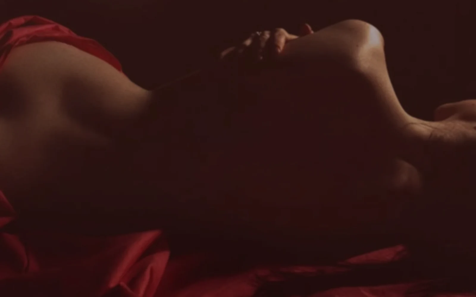 Nuru SPA Silk Ritual